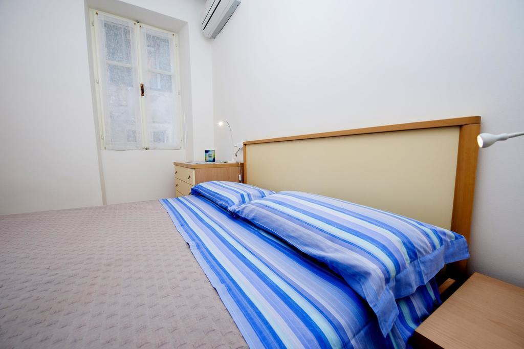 Apartment Al Porto Rovinj Room photo
