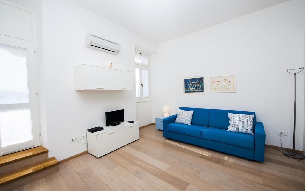Apartment Al Porto Rovinj Exterior photo