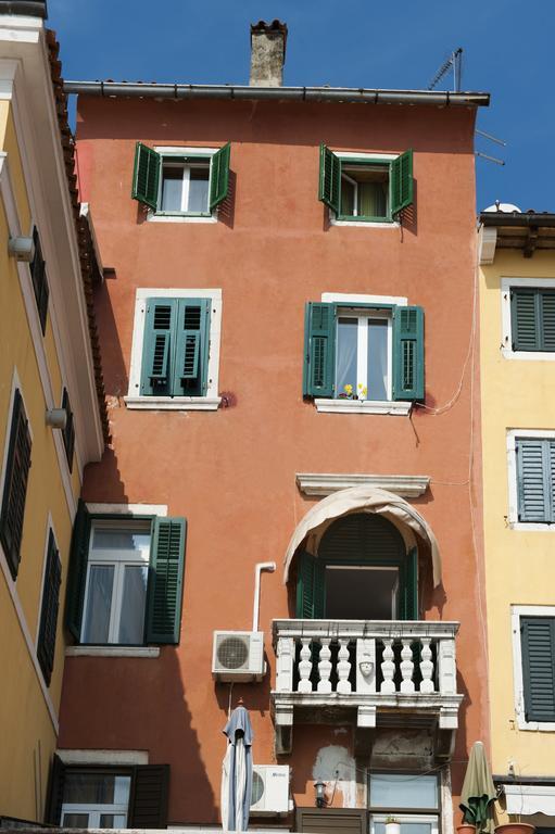 Apartment Al Porto Rovinj Exterior photo